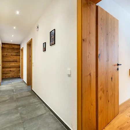 Apartman Leo-3 By Interhome Kappl
